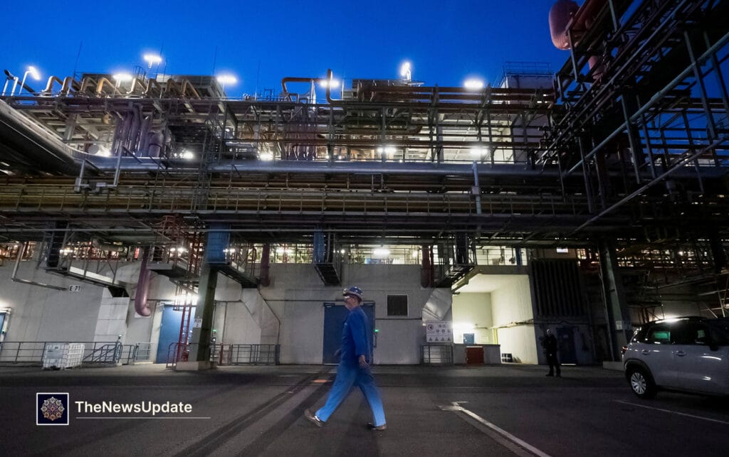 Uk unfair dismissal plan: government waters down day-one rights after business pushback — table of contents overview: what...